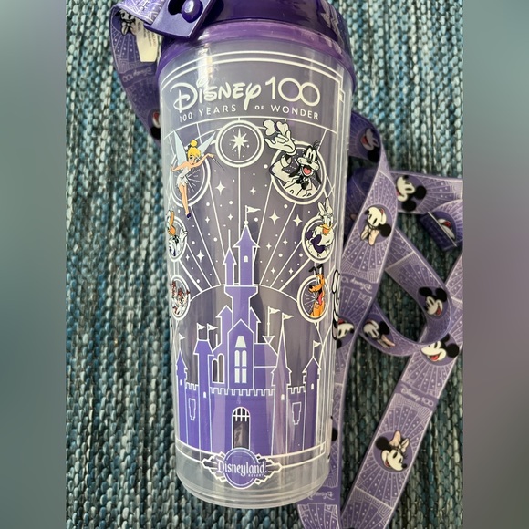 Disneyland 100 years of wonder celebration whirly cups w/straps. Mickey, Minnie. - Picture 3 of 6